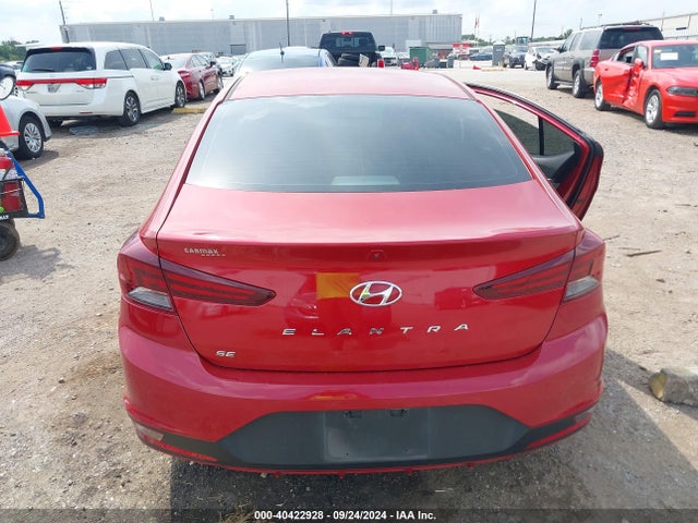 Hyundai ELANTRA SE 2019 5NPD74LF6KH477395 Image 16