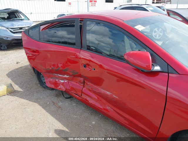 Hyundai ELANTRA SE 2019 5NPD74LF6KH477395 Image 6