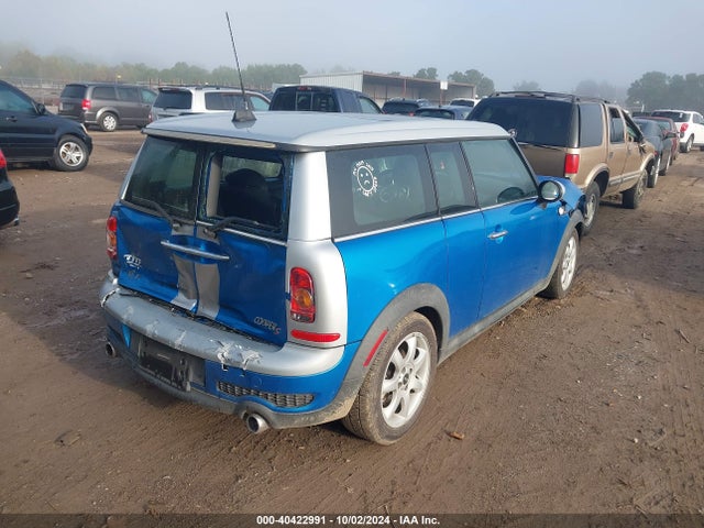 2009 MINI COOPER S CLUBMAN WMWMM335X9TP93234 Photo 3