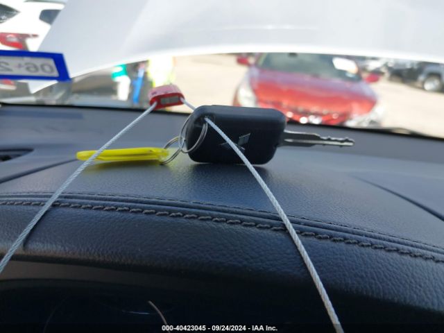 JA4AD2A36JJ003780 Mitsubishi Outlander Es