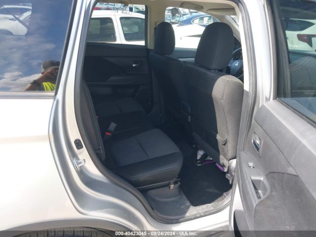 JA4AD2A36JJ003780 Mitsubishi Outlander Es