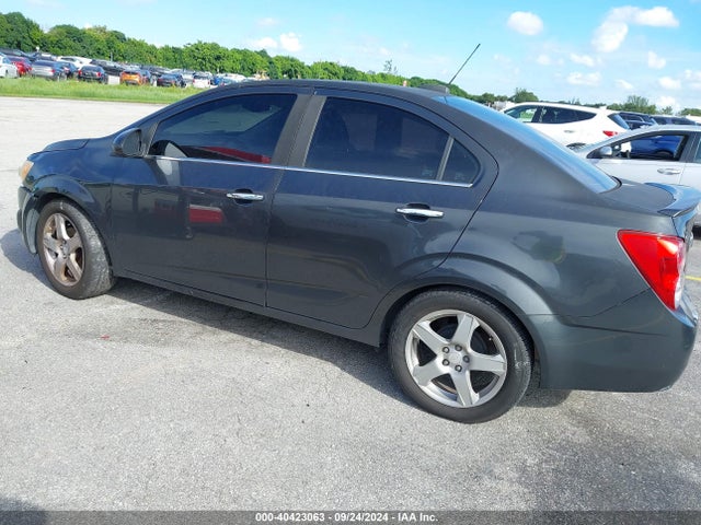 Chevrolet Sonic Ltz Auto 2016 1G1JE5SB5G4135343 Image 17