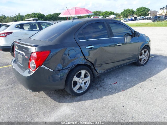 Chevrolet Sonic Ltz Auto 2016 1G1JE5SB5G4135343 Image 4