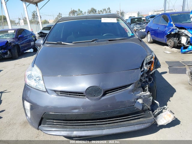 Toyota Prius Two 2015 JTDKN3DU8F0465627 Image 13