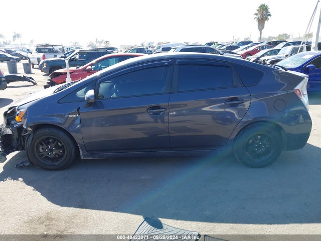 Toyota Prius Two 2015 JTDKN3DU8F0465627 Image 15
