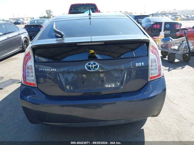 Toyota Prius Two 2015 JTDKN3DU8F0465627 Image 17