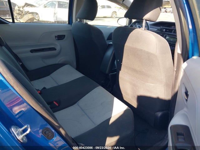 JTDKDTB34E1572549 Toyota Prius C Two