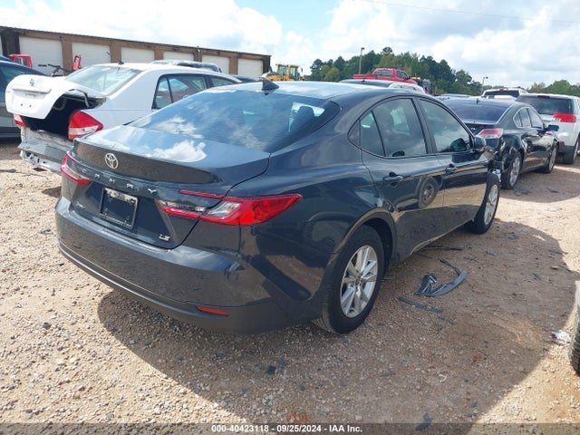 Toyota CAMRY LE 2025 4T1DAACK7SU527851 Image 4
