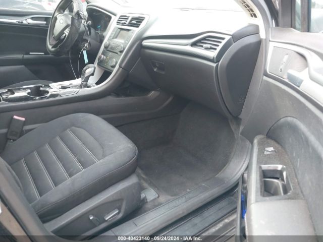 3FA6P0H77FR233864 Ford FUSION SE