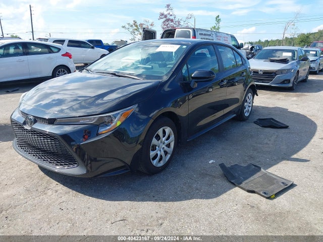 Toyota COROLLA LE 2022 5YFEPMAE6NP391431 Image 2