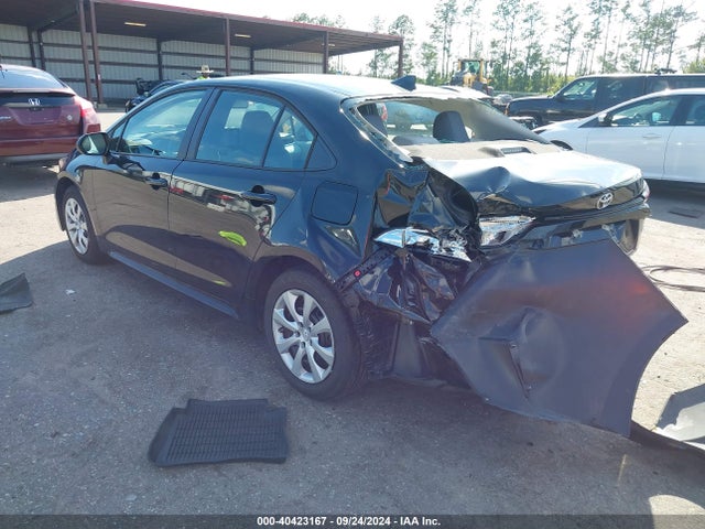 Toyota COROLLA LE 2022 5YFEPMAE6NP391431 Image 3