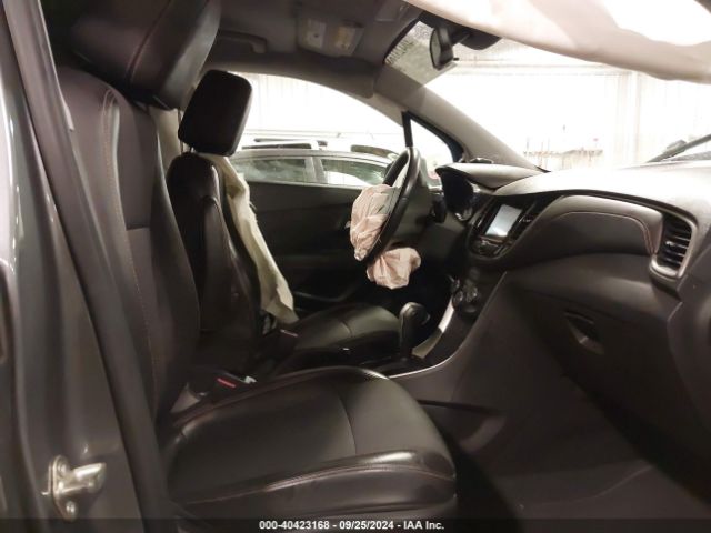 3GNCJPSB2LL148103 Chevrolet Trax Awd Lt