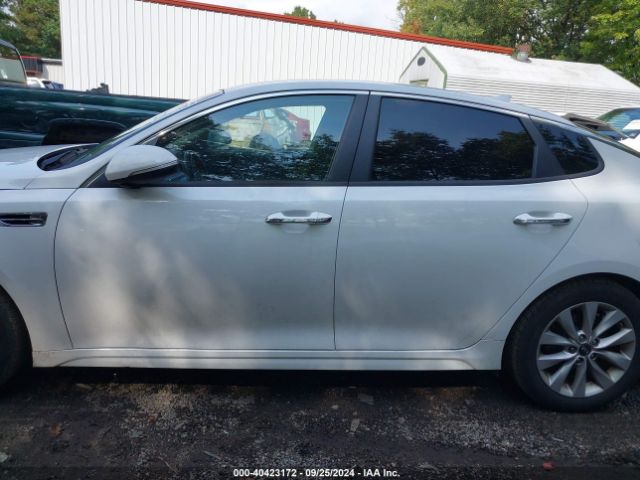 5XXGT4L37JG258602 KIA Optima Lx