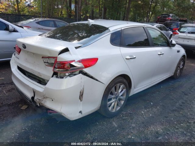 5XXGT4L37JG258602 KIA Optima Lx