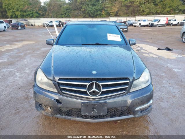 WDDGF4HB8ER320010 Mercedes-Benz C 250 Luxury/sport
