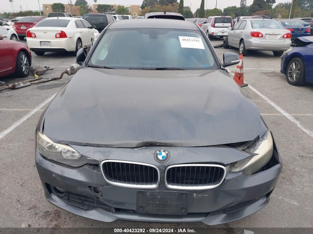 WBA3B1G54ENS80771 BMW 320i