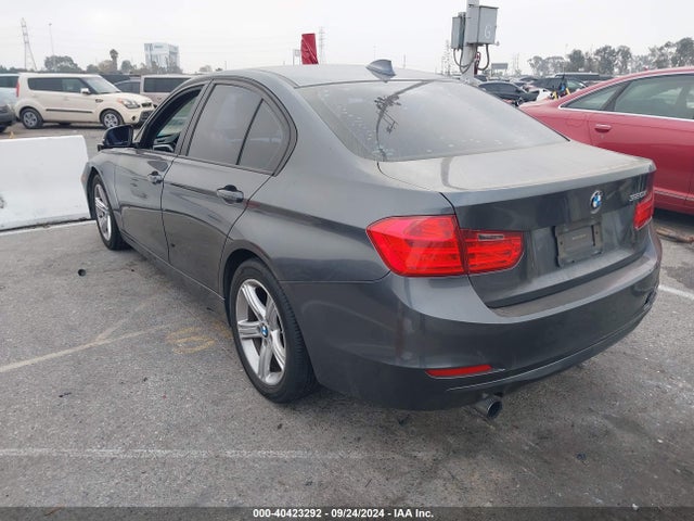 WBA3B1G54ENS80771 BMW 320i
