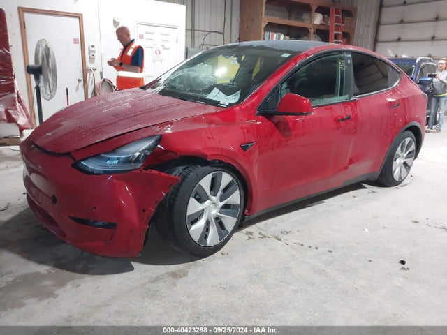 2021 TESLA MODEL Y 5YJYGDEE8MF146356 Photo 1