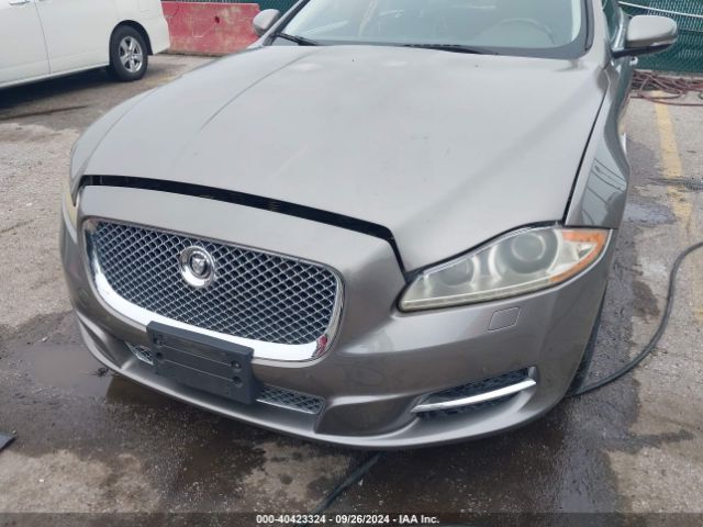2011 JAGUAR XJ SAJWA2GB1BLV01640 Photo 5