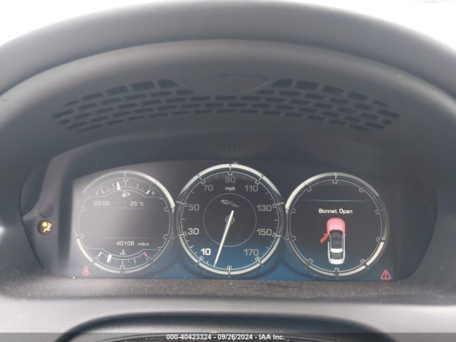 2011 JAGUAR XJ SAJWA2GB1BLV01640 Photo 6