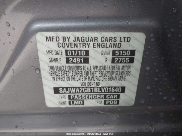2011 JAGUAR XJ SAJWA2GB1BLV01640 Photo 8