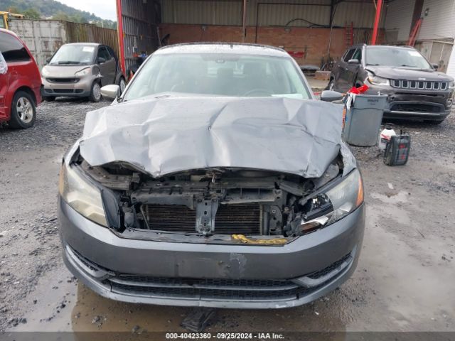 1VWBV7A36FC071154 Volkswagen Passat 2.0l Tdi Se