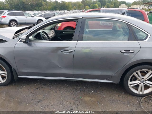 1VWBV7A36FC071154 Volkswagen Passat 2.0l Tdi Se