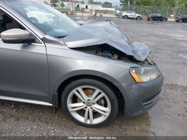 1VWBV7A36FC071154 Volkswagen Passat 2.0l Tdi Se