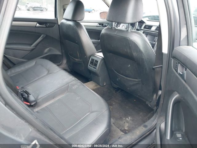 1VWBV7A36FC071154 Volkswagen Passat 2.0l Tdi Se