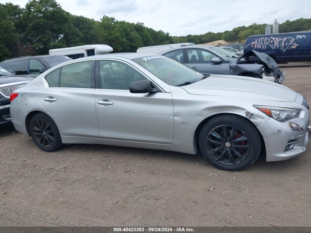 2017 Infiniti Q50 3.0t Premium მანქანა იყიდება აუქციონზე, vin: JN1EV7AP6HM733933, აუქციონის ნომერი: 40423383