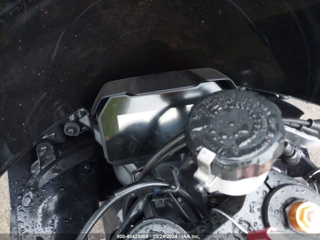 2022 YAMAHA YZFR7 JYARM38E7NA001785 Photo 6