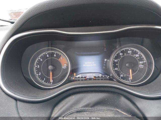 1C4PJMDXXKD369373 Jeep Cherokee Limited 4x4
