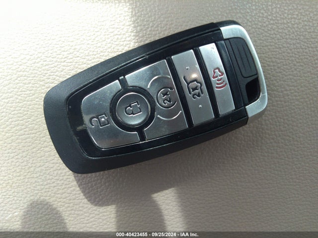 40423455 :رقم المزاد ، 1FMSK7FHXMGB92965 vin ، 2021 Ford Explorer Limited مزاد بيع