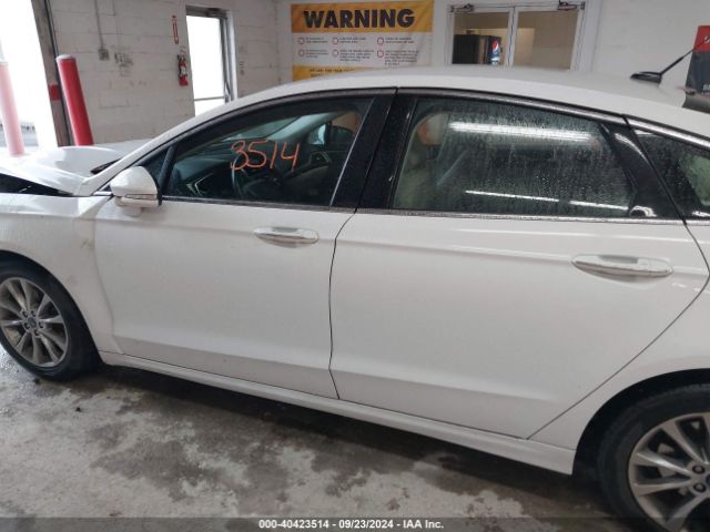 3FA6P0HD0HR176450 Ford FUSION SE