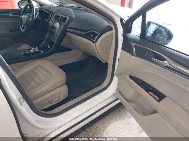 3FA6P0HD0HR176450 Ford FUSION SE
