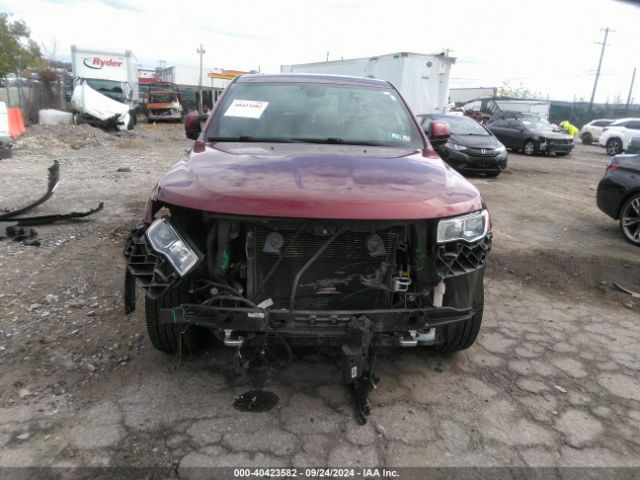 1C4RJFBG8JC251169 Jeep Grand Cherokee Sterling Edition 4x4