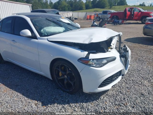 ZARFAECN2J7581589 Alfa Romeo Giulia Ti Sport Rwd