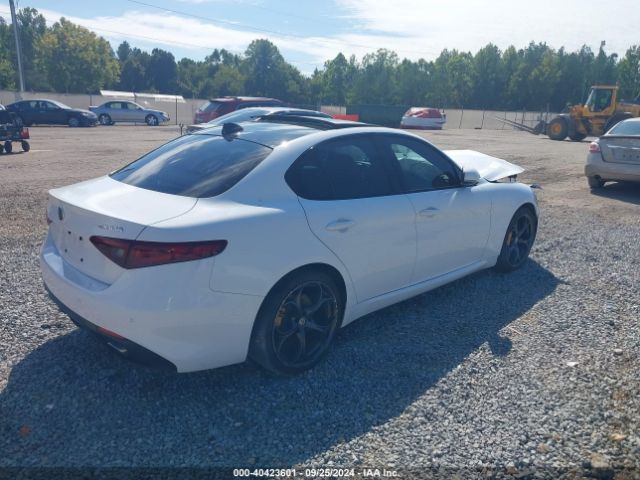 ZARFAECN2J7581589 Alfa Romeo Giulia Ti Sport Rwd