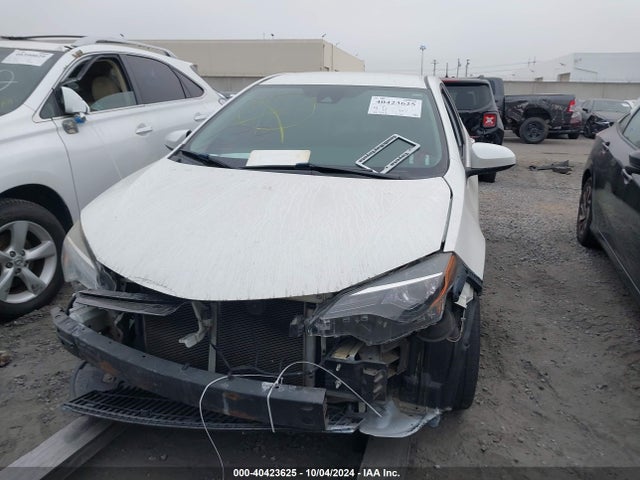 Toyota COROLLA LE 2017 5YFBURHE8HP606875 Image 13