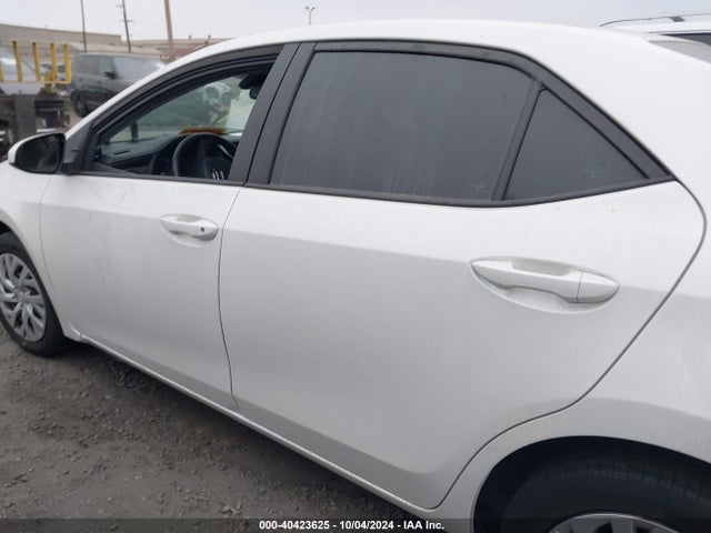 Toyota COROLLA LE 2017 5YFBURHE8HP606875 Image 15