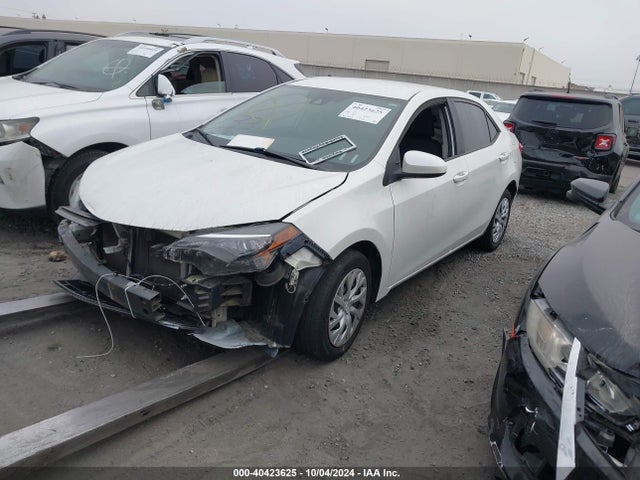 Toyota COROLLA LE 2017 5YFBURHE8HP606875 Image 2