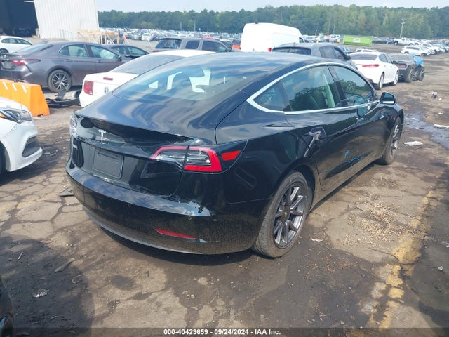 2020 TESLA MODEL 3 5YJ3E1EA0LF805945 Photo 3