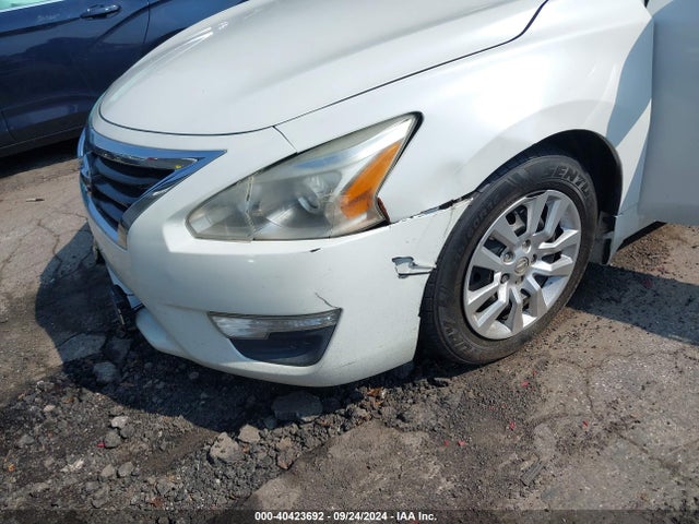 Nissan Altima 2.5 S 2015 1N4AL3AP0FC452097 Image 6