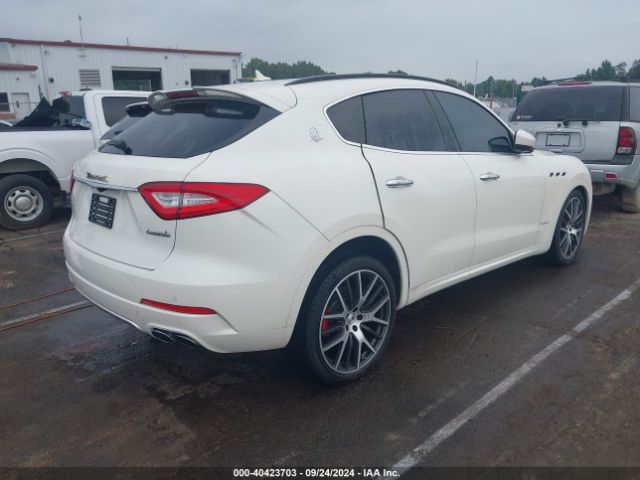 ZN661YUS1JX284179 Maserati Levante S Gransport