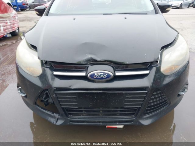 1FADP3J22EL236983 Ford Focus Titanium