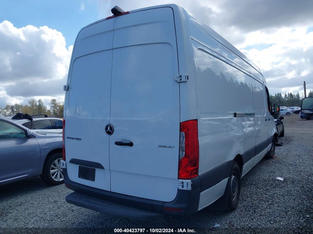W1W4ECHY3LT035704 Mercedes-Benz Sprinter 2500 High Roof V6