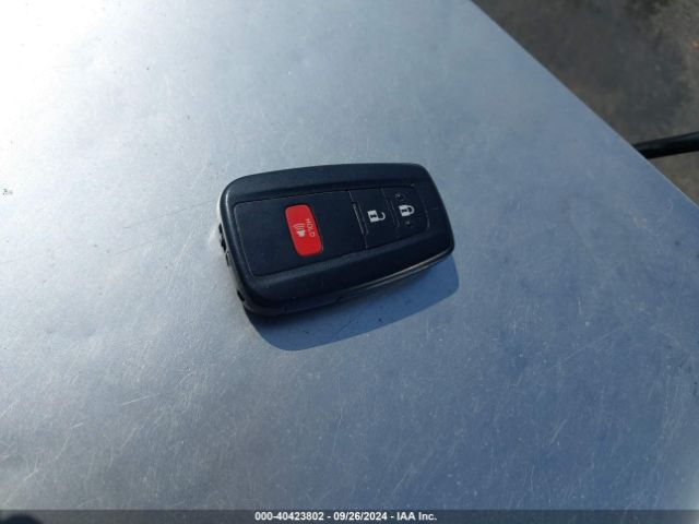 JTDKARFU2K3070203 Toyota Prius Le