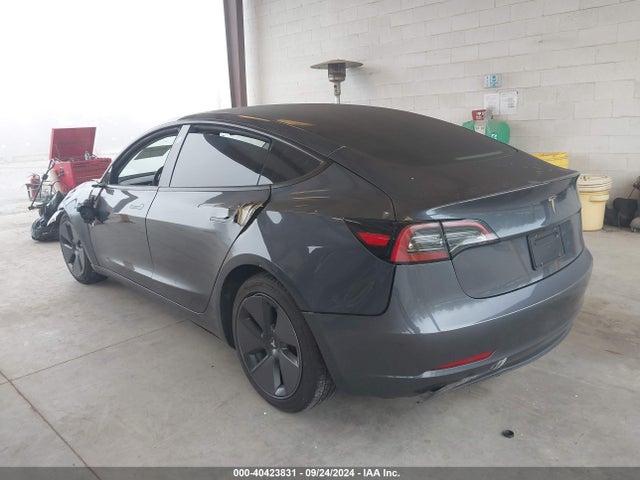 2023 TESLA MODEL 3 5YJ3E1EA6PF641106 Photo 2