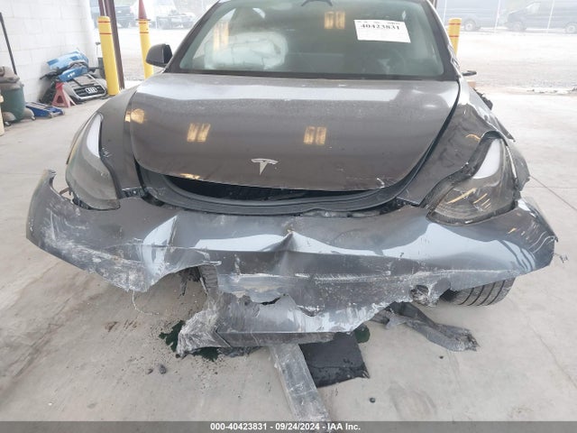 2023 TESLA MODEL 3 5YJ3E1EA6PF641106 Photo 5