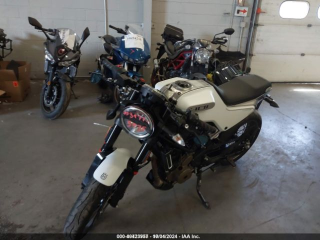 2023 HUSQVARNA VITPILEN 401/SVARTPILEN 401 MD2JUJ403PC223418 Photo 1